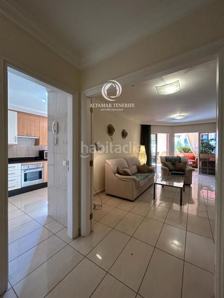 Foto 293d12e8-7c16-4041-b683-c4c726b6ccf2. Apartament amb aparcament piscina a Playa del Duque Adeje