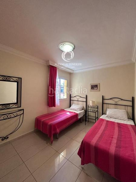 Foto 88cf6b1f-fb9b-4691-aad5-f141e82210dc. Apartament amb aparcament piscina a Playa del Duque Adeje