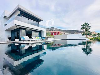 Maison  El sause. Residencia de lujo con vistas al atlántico en el madroñal
