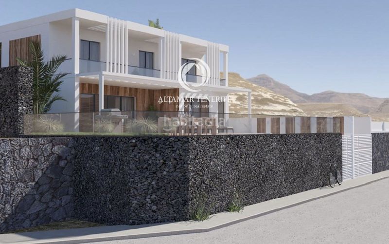 Foto 4bbd5a7c-a3bd-4507-8c5b-8df9275c9dd8. Casa amb aparcament piscina a Torviscas Centro y Alto Adeje