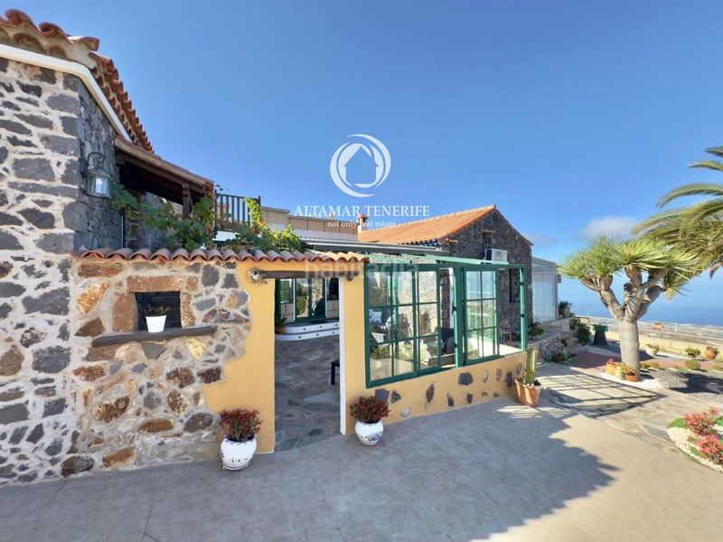 Foto 3f95b200-80b9-4c1d-9f54-a6692f1d3a5b. Casa amb aparcament a Guía de Isora interior Guía de Isora