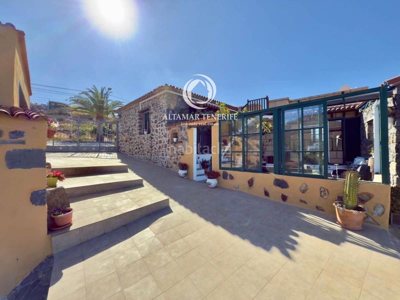 Foto dd238981-3caf-4a25-b587-614d1d88f9fa. Casa amb aparcament a Guía de Isora interior Guía de Isora