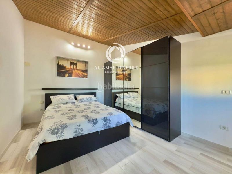 Foto eebd4faa-6b4d-4e82-abe2-1e066a80da62. Casa amb aparcament a Guía de Isora interior Guía de Isora