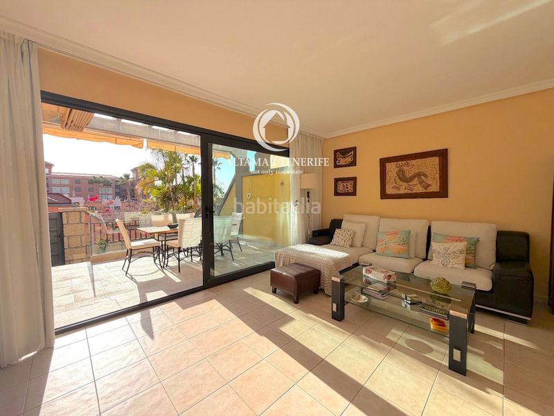 Foto f9709cb4-3a85-46e7-8404-ad640b414e05. Lloguer casa adossada amb aparcament piscina a La Caleta Adeje