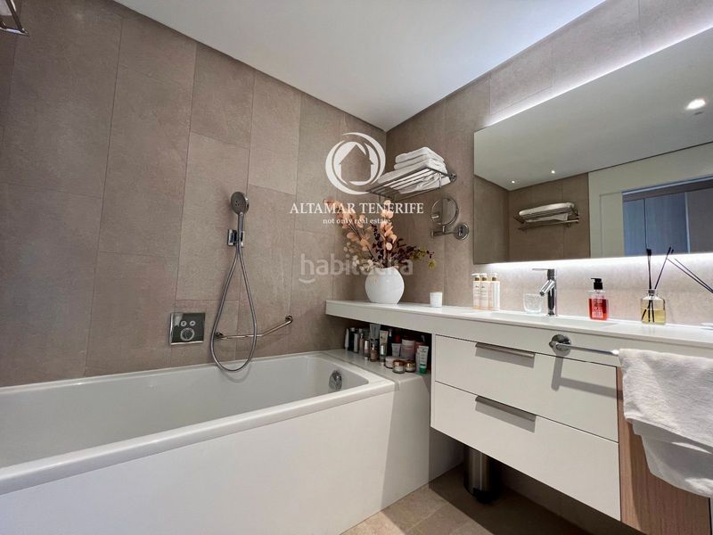 Foto 5e2b8440-d2b7-4bac-a65b-2bbfce954135. Apartament amb aparcament piscina a Abama Guía de Isora