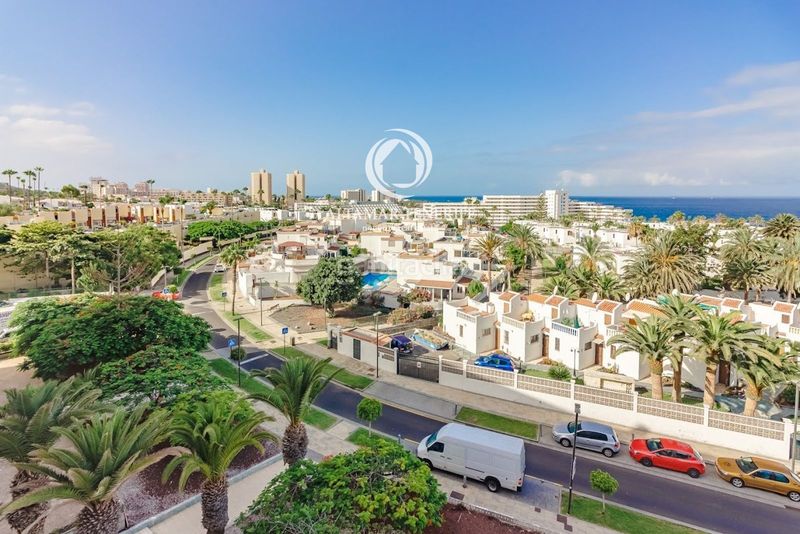 Foto 9dd6a5d3-aaae-4401-8063-f685fa072a38. Apartament amb piscina a Playa de las Américas Adeje