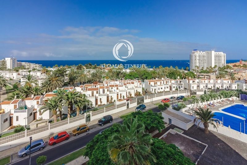 Foto e433d1d6-4616-4be5-a4a5-554b21e60627. Apartament amb piscina a Playa de las Américas Adeje