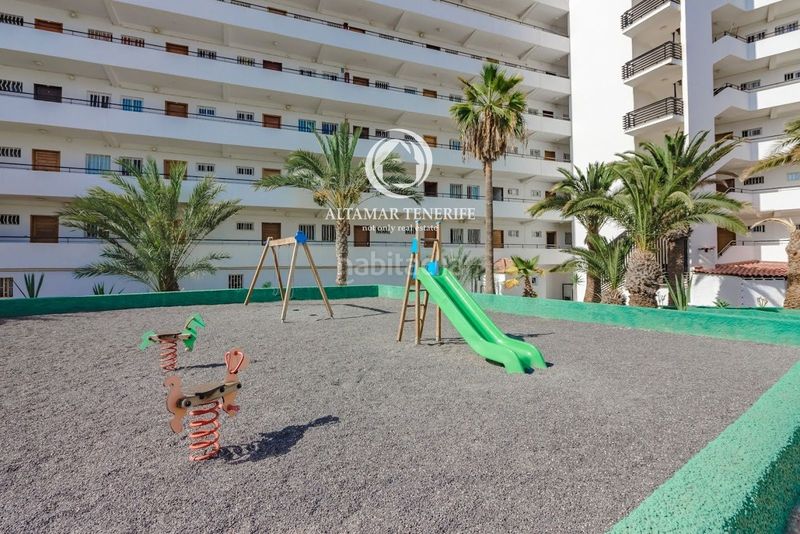 Foto fa940635-010c-4616-8aa0-e1acd3a3177e. Apartament amb piscina a Playa de las Américas Adeje