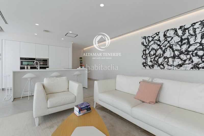 Foto 1ffabfb5-3b2b-4478-a40d-9e4264875e22. Casa amb aparcament piscina a Playa de San Juan Guía de Isora