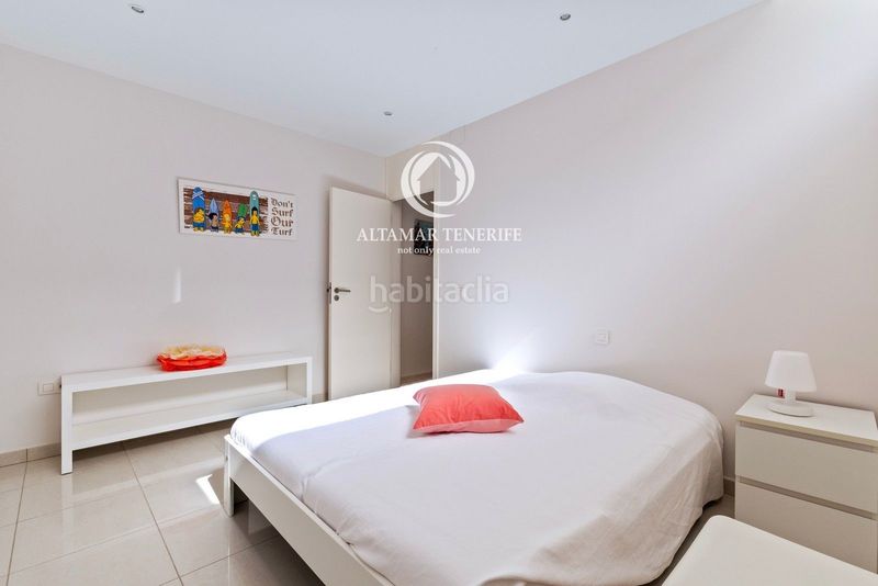 Foto 43542f29-db6c-46d6-8b29-d4ba2628a23d. Casa amb aparcament piscina a Playa de San Juan Guía de Isora
