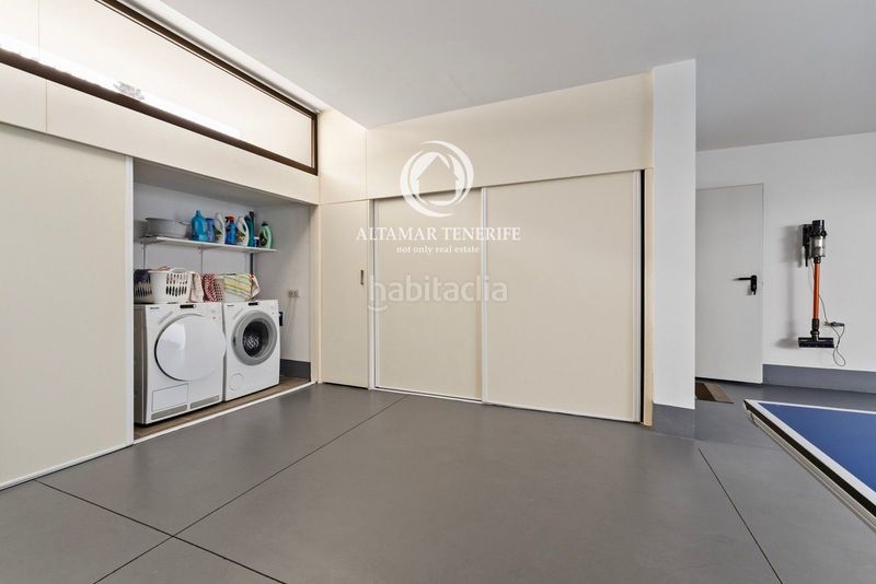 Foto 52aabc3a-68c7-4b0f-a89f-f47fa480ce63. Casa amb aparcament piscina a Playa de San Juan Guía de Isora