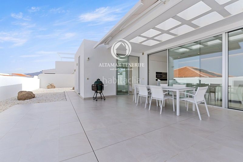 Foto b682650d-1b7f-4dbd-93e4-02423ad43e8c. Casa amb aparcament piscina a Playa de San Juan Guía de Isora