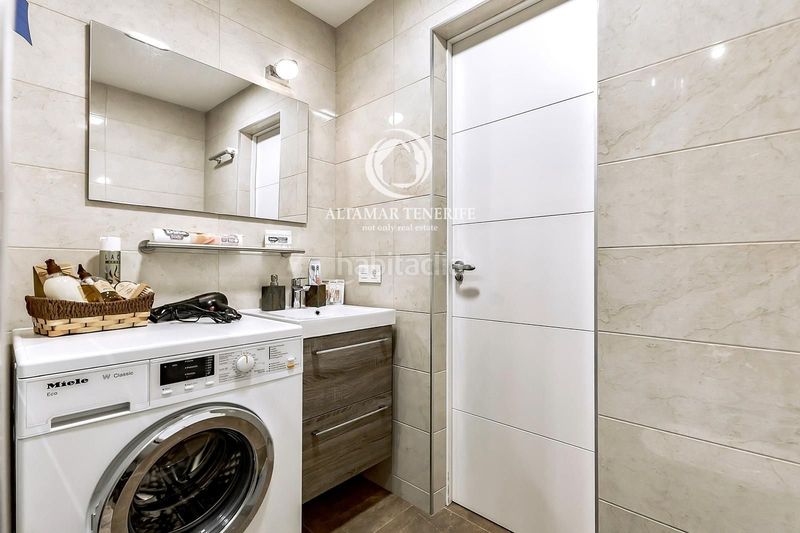 Foto 013d6f23-7662-441e-a607-c7c289fb442b. Apartament amb piscina a Torviscas Centro y Alto Adeje