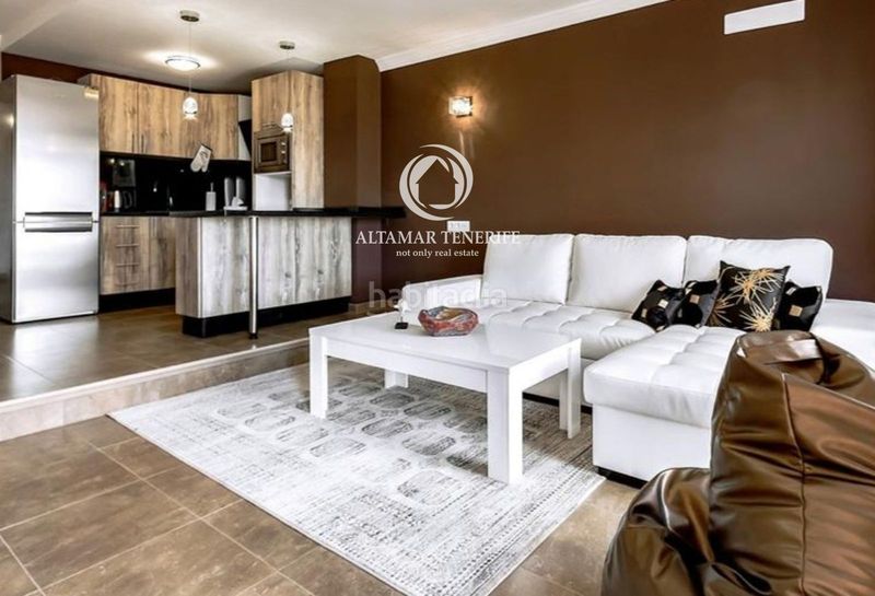 Foto 3533e0b5-b7b2-47b0-acc1-b1a61bffc0bd. Apartament amb piscina a Torviscas Centro y Alto Adeje