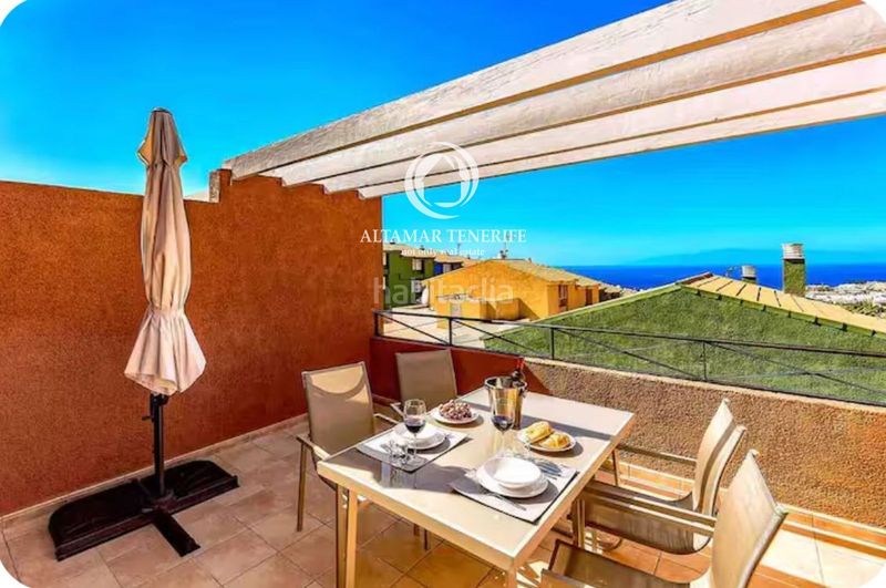 Foto 97e909ca-d0f4-419f-8060-bf439059d2b4. Apartament amb piscina a Torviscas Centro y Alto Adeje