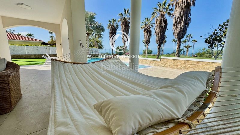Foto 1d43ad3f-4f56-4ca6-b76d-da2d0fa197b8. Casa amb aparcament piscina a La Caleta Adeje