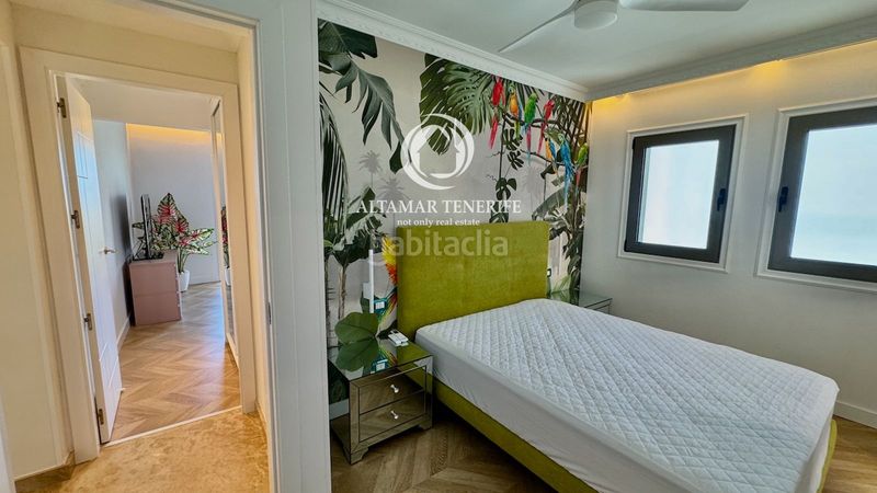 Foto f1aea5bf-74bd-4b64-b09f-4e4cf7435e38. Casa amb aparcament piscina a La Caleta Adeje