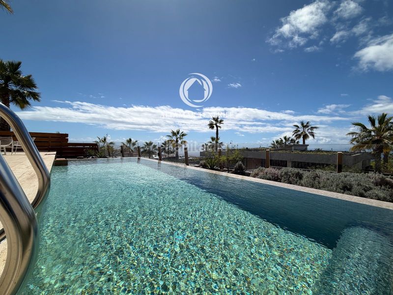 Foto 179741b1-dc7d-4948-bb67-e9f6284724d9. Casa amb aparcament piscina a Abama Guía de Isora