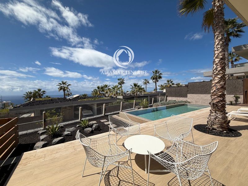 Foto 95e65fe8-309c-4b9b-8383-1752e30cec4b. Casa amb aparcament piscina a Abama Guía de Isora