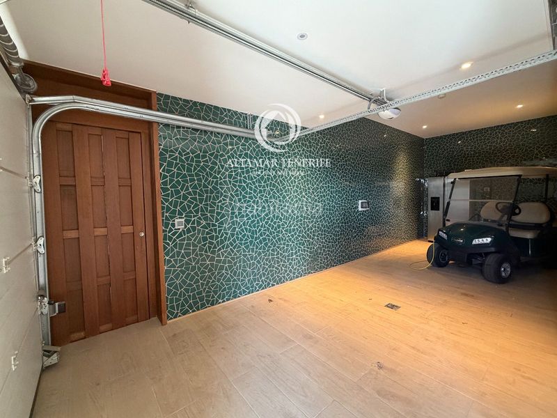 Foto b0bd4bae-2e55-4e12-a1ef-b96dceb8d014. Casa amb aparcament piscina a Abama Guía de Isora