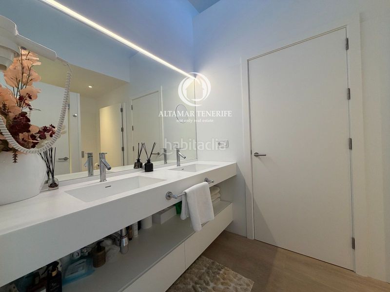 Foto f4c3328a-70ec-4bee-bb3e-f50983f4b200. Casa amb aparcament piscina a Abama Guía de Isora