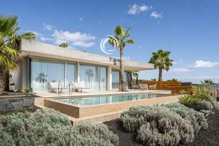 Maison  Carretera general del sur tf-47. Exclusiva villa de lujo en abama   las villas del tenis