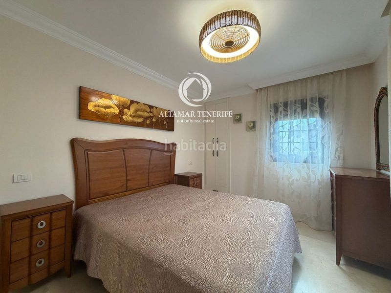 Foto 993f0e26-ed13-49e1-bd76-adfa7d102b0f. Rent semi detached house with parking pool in Playa del Duque Adeje