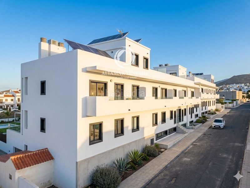 Foto 19102e89-4b53-4f0b-a33a-f5cca1797eb8. Apartament amb aparcament a Tijoco Bajo Adeje