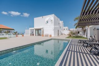 Casa  Roque del conde. Villa de lujo en roque del conde