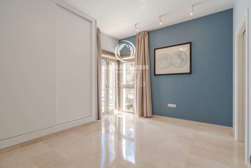Foto d06c9993-9bf2-41a5-a279-6301c13f7ea6. Casa amb aparcament piscina a San Eugenio Alto Adeje