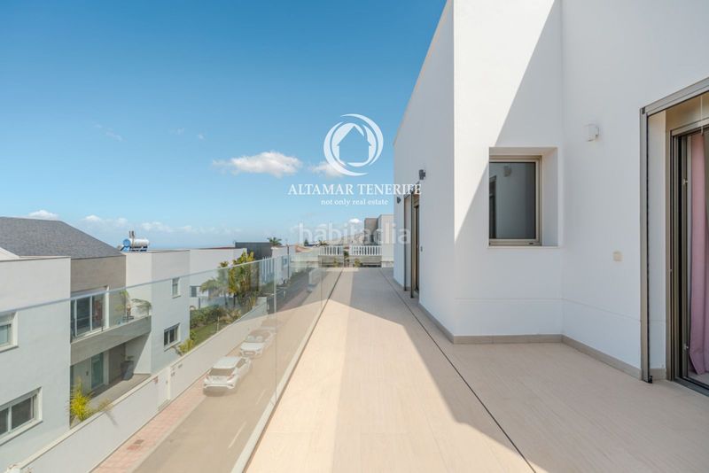 Foto f560d7c4-6940-4b39-812f-75d1f3fbd427. Casa amb aparcament piscina a San Eugenio Alto Adeje