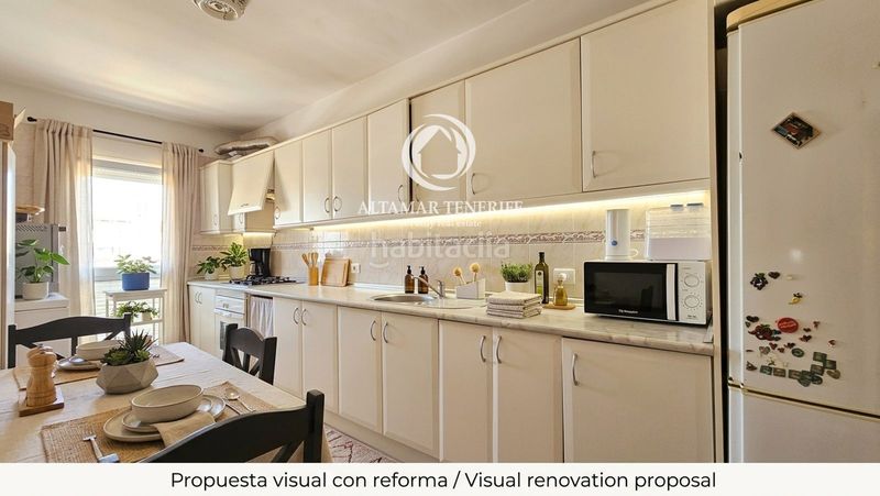 Foto 244b3bae-f2c0-4e82-91bf-83ee8020ad2a. Apartament amb aparcament a Guía de Isora interior Guía de Isora