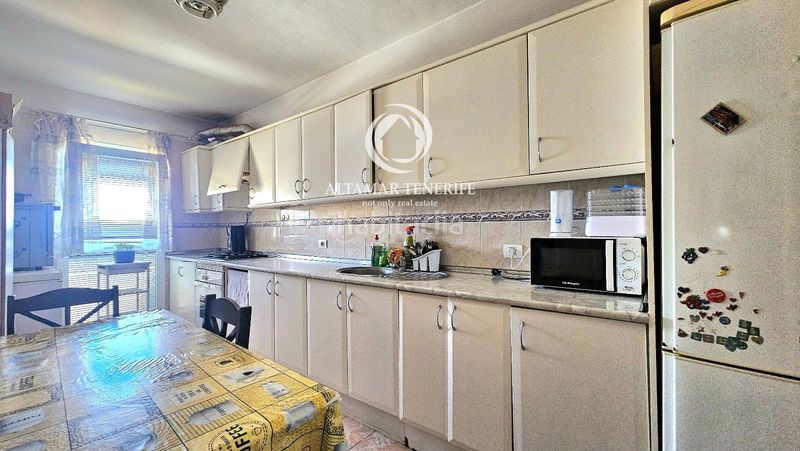 Foto 760231af-19e1-4fa8-afb4-b5f1973d6de4. Apartament amb aparcament a Guía de Isora interior Guía de Isora
