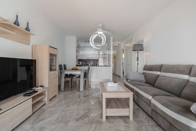 Foto e64f79d0-8fa9-42d8-aad7-1034b037941b. Apartament amb aparcament piscina a Torviscas Centro y Alto Adeje