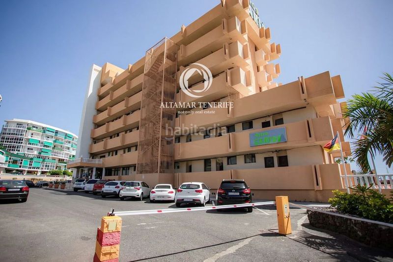 Foto 0f38d520-ae46-4b37-9d47-7f6e0ef4d0d4. Apartament amb piscina a Playa de las Américas Arona