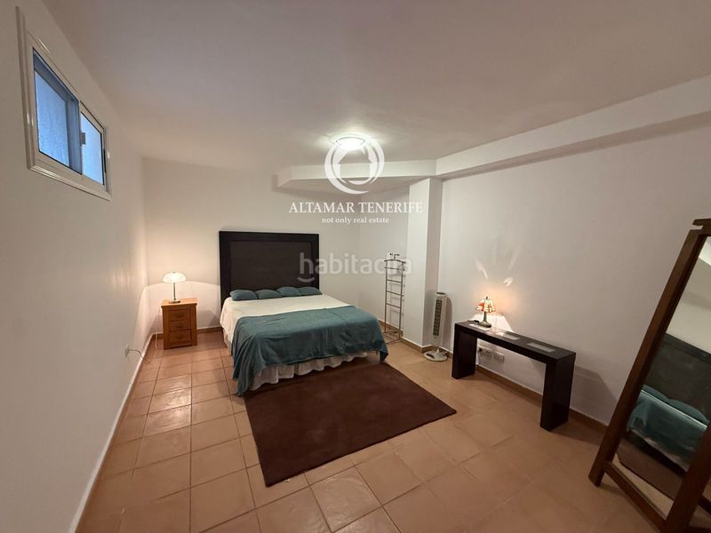 Foto 49455e2a-53af-4d82-9a8e-d87159698536. Casa adossada amb aparcament piscina a Playa de Fañabé Adeje
