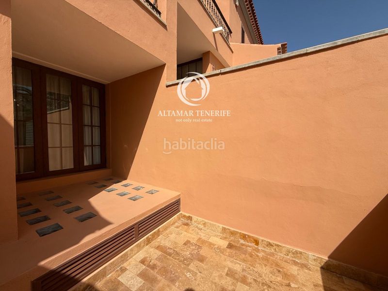 Foto 82312d53-5295-42f2-af6b-7ff986980020. Casa adossada amb aparcament piscina a Playa de Fañabé Adeje
