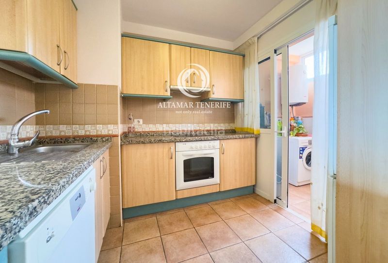Foto 8e82b12a-38ba-4034-bf52-f80540f6afde. Apartament amb aparcament piscina a Playa Fañabé Alto Adeje