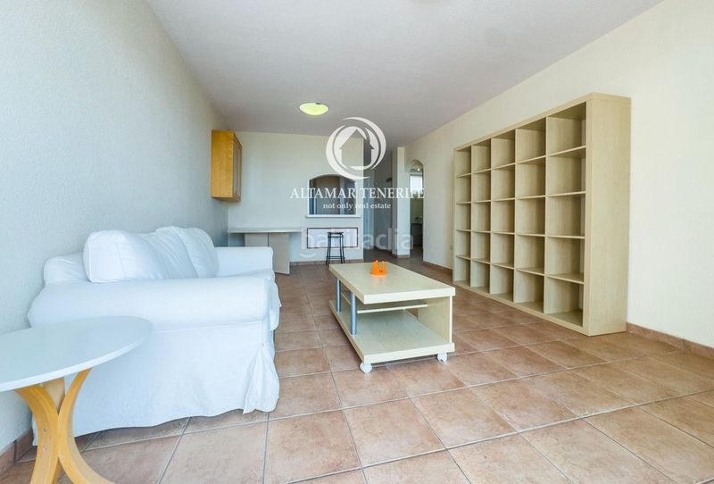 Foto a5576a62-1d8f-4f6e-9b21-f3cc31ca90bc. Apartament amb aparcament piscina a Playa Fañabé Alto Adeje