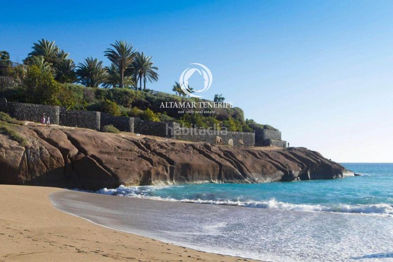 Foto f4176389-2a59-4dac-a260-16495d00b686. Apartament amb aparcament piscina a Playa del Duque Adeje