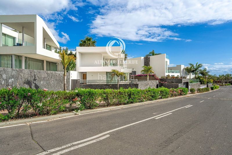 Foto b2366d0f-213d-4a25-8212-3aa0be546825. Casa amb aparcament piscina a Abama Guía de Isora