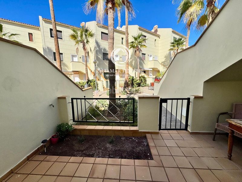Foto 20f99d1d-7132-4bf3-8726-b7c586a705a4. Apartament amb aparcament piscina a Playa del Duque Adeje