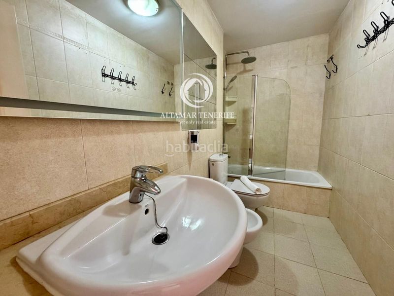 Foto 2d4369f2-9c75-4322-b142-31216030ad16. Apartament amb aparcament piscina a Playa del Duque Adeje