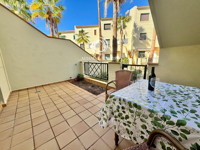 Foto 3b7b5d07-4035-457b-87dd-be175235e54c. Apartament amb aparcament piscina a Playa del Duque Adeje
