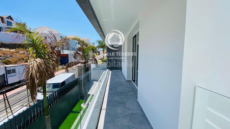 Foto 0be72acd-1f89-42bb-b36e-497c899d77d8. Lloguer casa amb aparcament piscina a Torviscas Centro y Alto Adeje