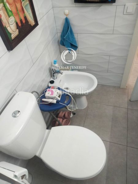 Foto b2410954-4ba8-4619-b191-2896095f3d49. Apartament amb piscina a Playa de las Américas Arona