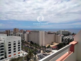 Apartamento  Av. santiago puig, 8. Apartamento reformado con vistas panorámicas en playa de las amé