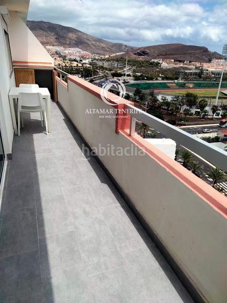 Foto 52d35ced-884f-44fc-ad68-2e8ec9f1d1bb. Apartament amb piscina a Playa de las Américas Arona