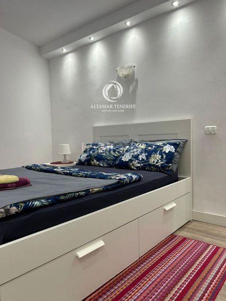 Foto f0b57fae-a36c-4edc-8330-203b8506b1c6. Apartament amb piscina a Playa de las Américas Adeje