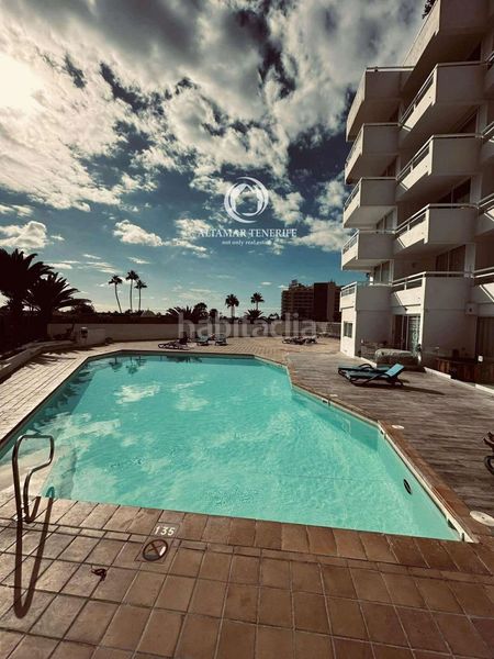 Foto fdb78ccd-dd82-4a62-9b81-9b22866e6af1. Apartament amb piscina a Playa de las Américas Adeje